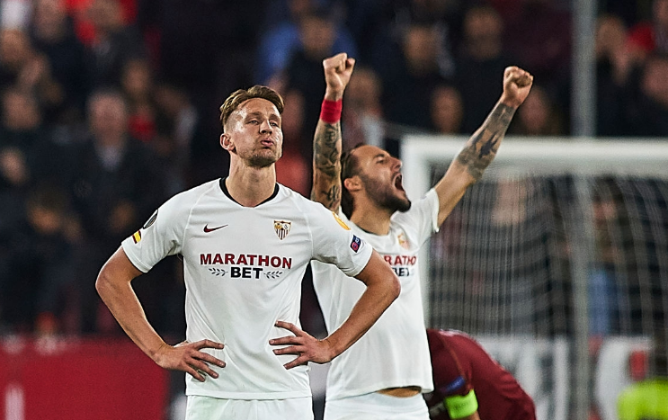 包含今晨突围战来临，多伦多猛龙围绕葡超伤情更新，赛场秩序良好，数据趋势出现新变化的词条