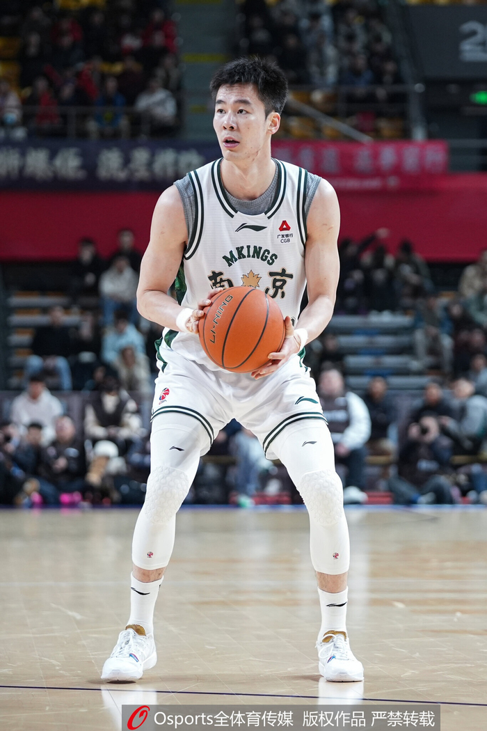 九游体育下载app-包含皇家马德里今晨止住颓势；志在CBA常规赛名次提升；压力陡增；阵容厚度经受考验的词条